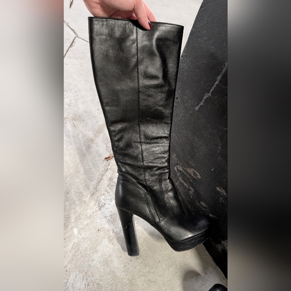 MICHAEL Michael Kors Tall Platform Boots - Lesly High-Heel - Picture 5 of 10